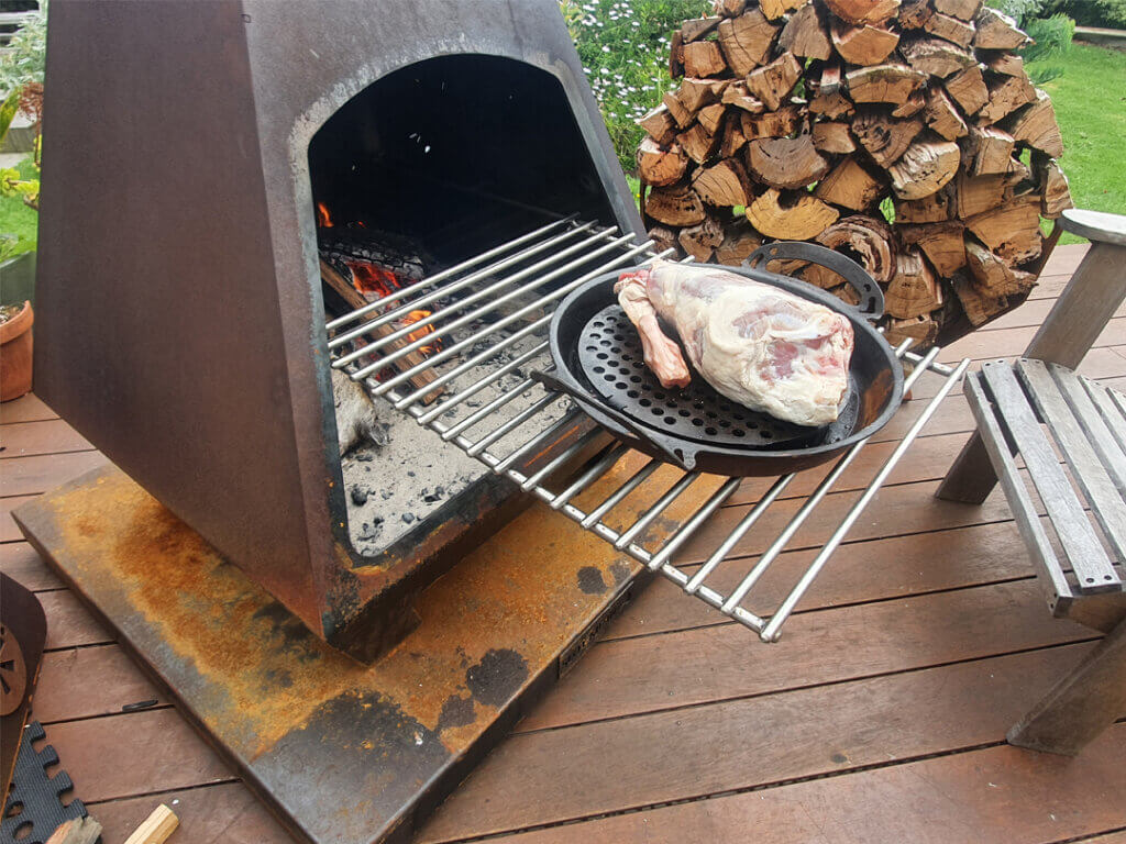 SLOT ME IN™ Aussie Inferno Chiminea™ & Aussie Inferno Chiminea Middy™ Cantilever Grills