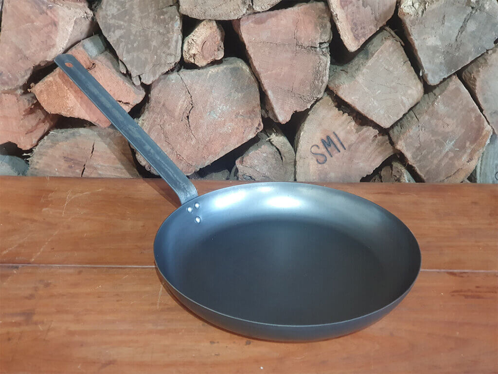 SMI OZ IRON KOOKWARE™ Skillets & Frying Pans – RSSH 320