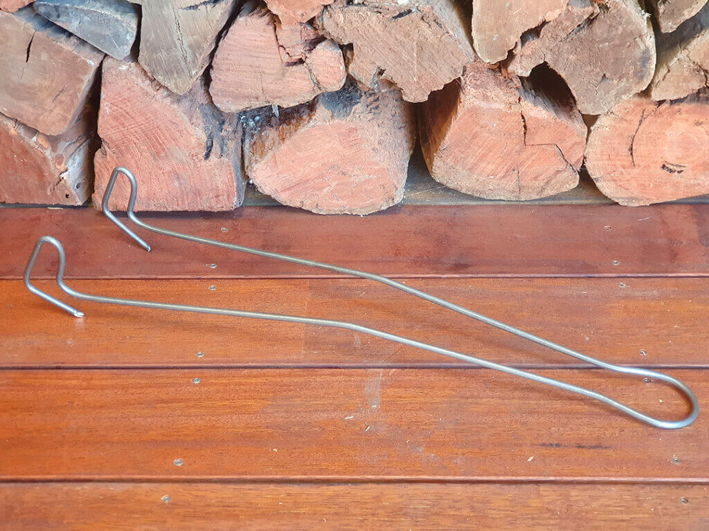 Aussie Inferno Fire Tongs